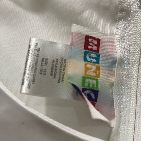 Dress - Picture 8 of 8